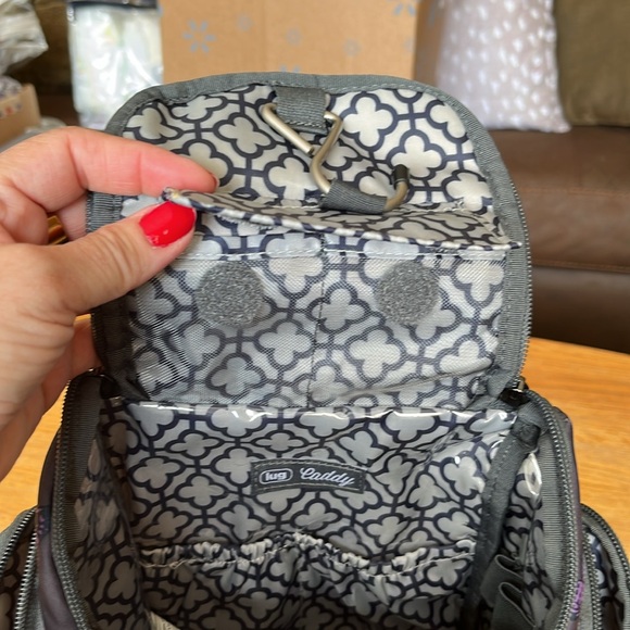 Lug Gray Patterned toiletries caddy! - Picture 6 of 7